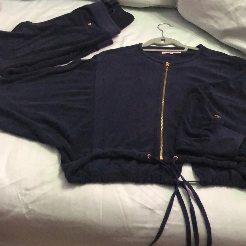 Sweatsuit